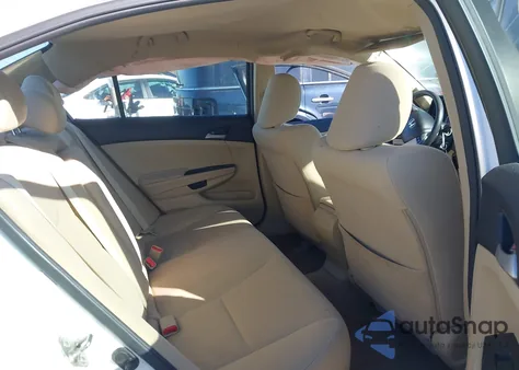 2012 Honda Accord 2.4 Lx z USA, uszkodzony, nr VIN 1HGCP2F31CA211097